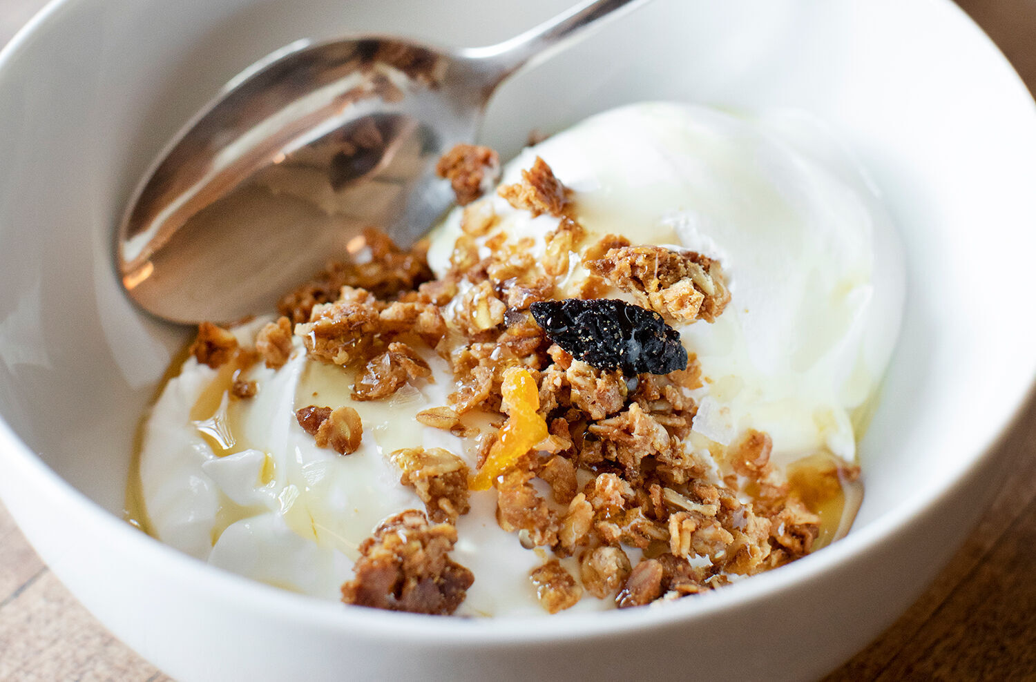 Madeleine granola 1